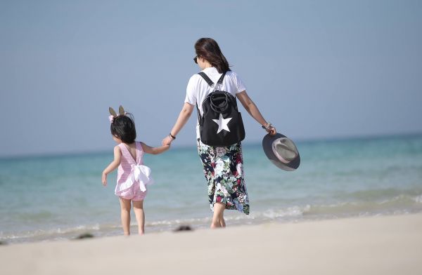 韓國 BESSON JOUJOU - 星星閃亮 LED 包-深黑色