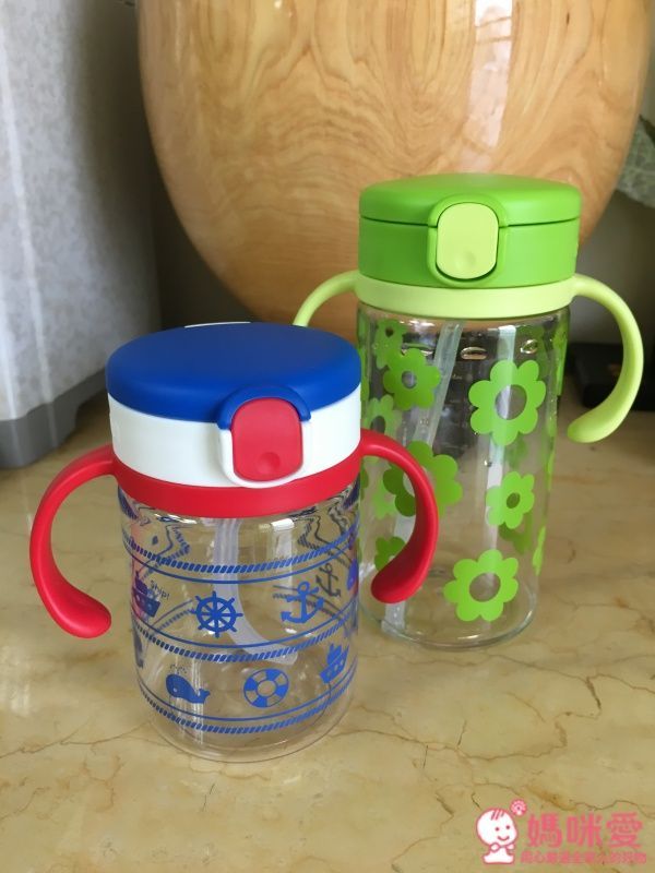 日本 Richell 利其爾第二代 LC 兒童雙握把吸管水杯、水杯組合