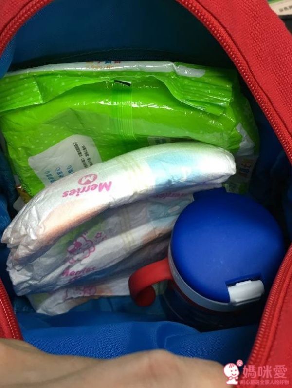 日本 Richell 利其爾第二代 LC 兒童雙握把吸管水杯、水杯組合