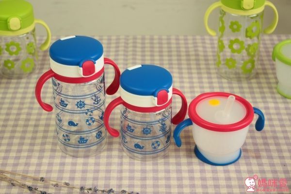 日本 Richell 利其爾第二代 LC 兒童雙握把吸管水杯、水杯組合