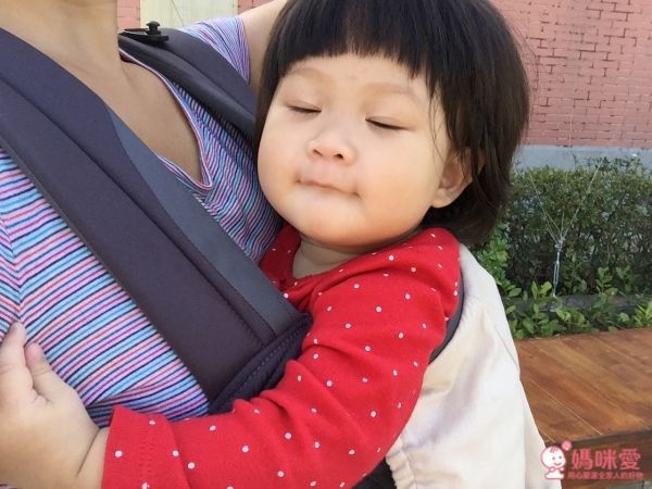 日本Combi join減壓背巾 ✖ HIPSEAT-FF折疊式坐墊背巾