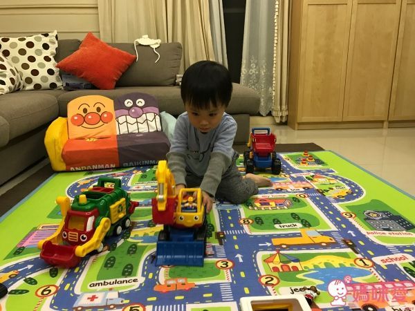 英國 WOW 驚奇玩具