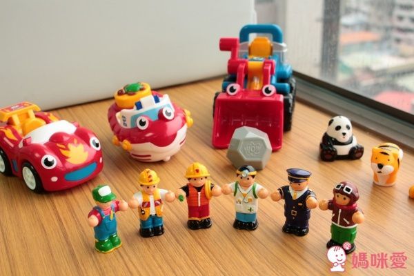 英國 WOW 驚奇玩具