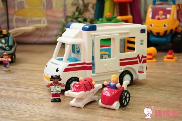 英國 WOW 驚奇玩具