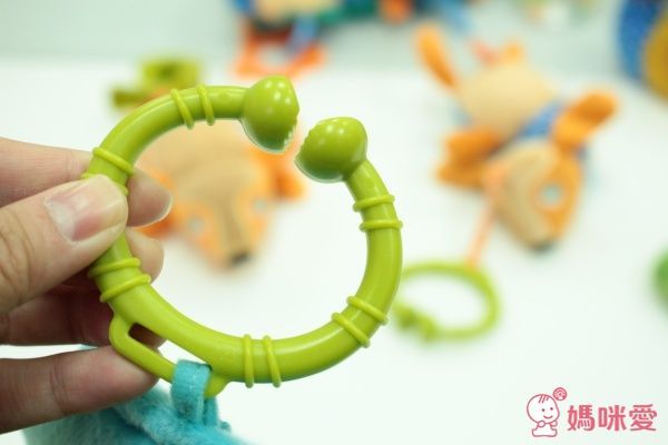 ❤ Oops EZ親子動物造型布書（6個月以上適用）刺蝟