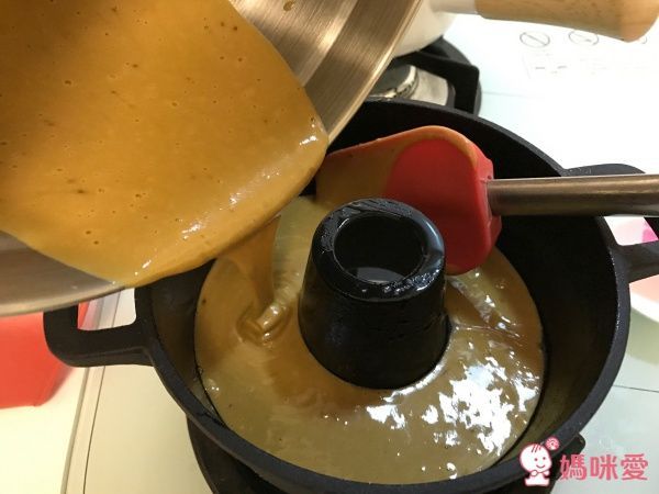 ❤及源鑄造 OIGEN 日本製南部鐵器圓形麵包烤鍋