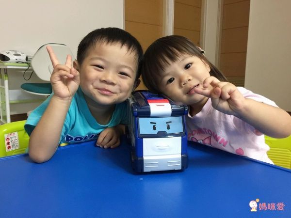 POLI 波力救援小英雄 - 救援小隊行動指揮中心-附波力合金車1台