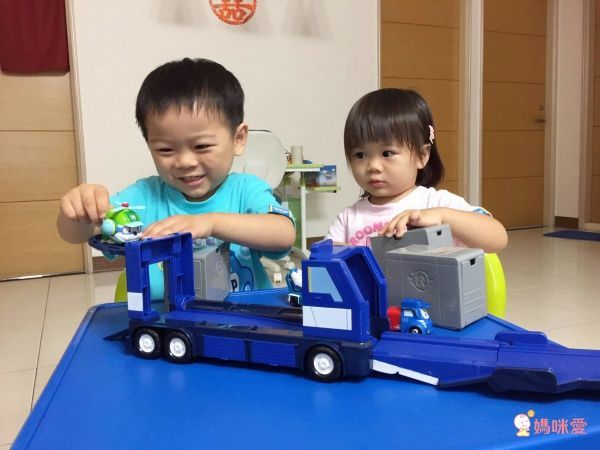 POLI 波力救援小英雄 - 救援小隊行動指揮中心-附波力合金車1台