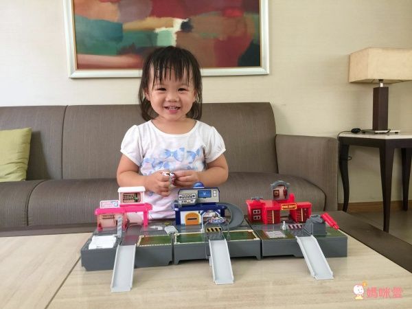 POLI 波力救援小英雄 - 波力迷你基地-附1吋迷你波力合金車1台