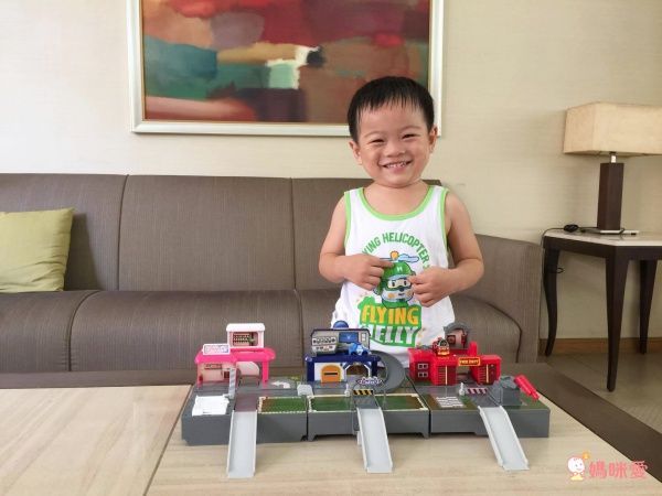 POLI 波力救援小英雄 - 波力迷你基地-附1吋迷你波力合金車1台