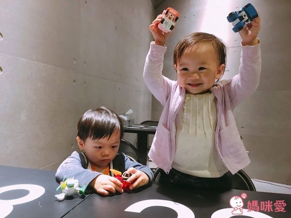 救援小英雄 POLI 波力玩具