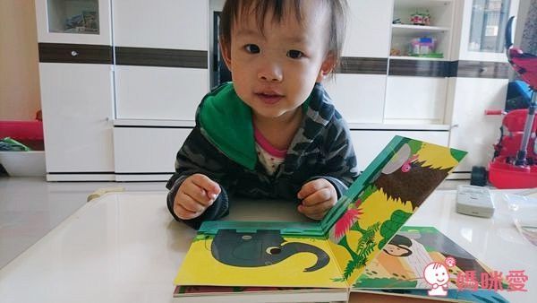 Nosy Crow Listen ti the 音效書