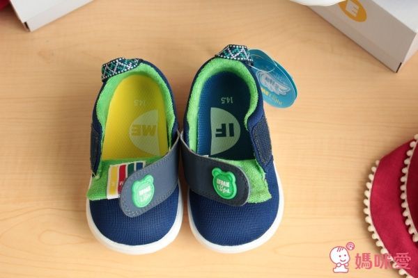 日本 IFME 學步鞋 / 機能鞋 日本奧運醫師推薦♛ 2017春夏新款♛寶寶舒服好走，獨家凹層鞋墊，刺激足弓自然發育！