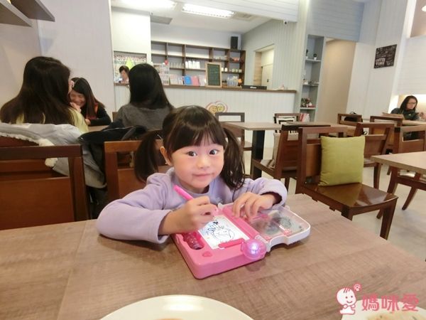 韓國Toytron小小漫畫家