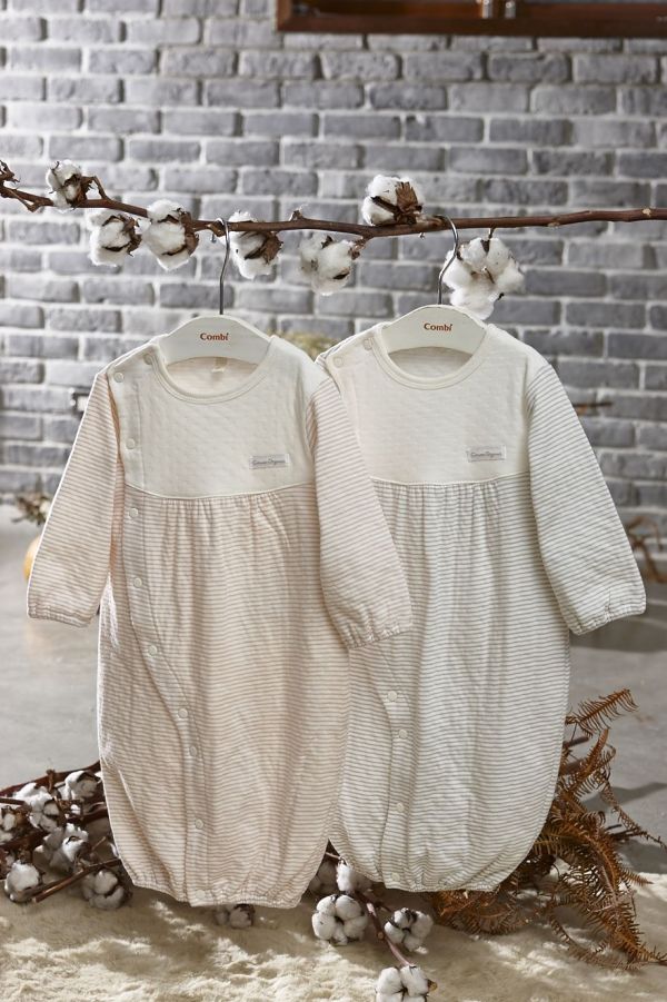 日本combi小月齡童裝 手套 帽子 肚圍