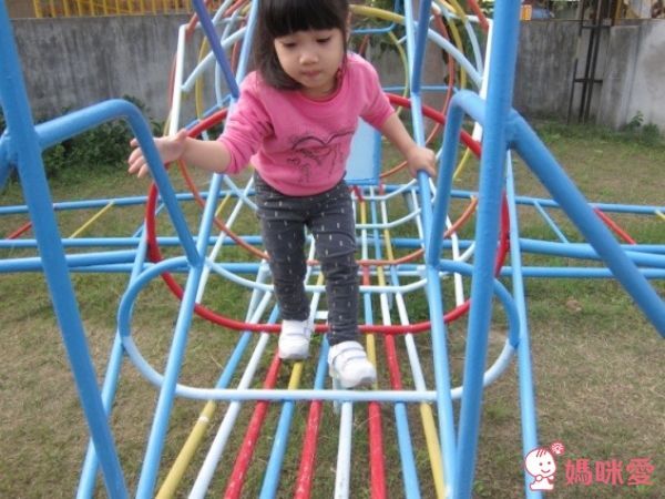 韓國 Besson JouJou LED 發光星星鞋