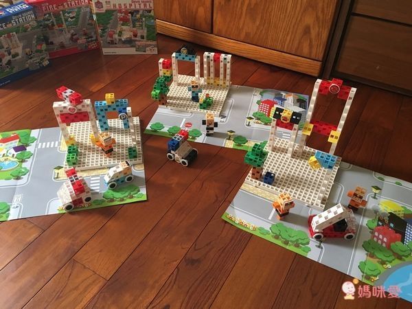 日本製 Artec彩色積木 城市系列