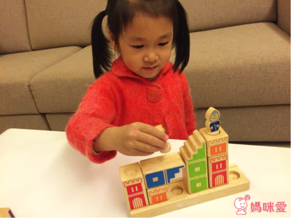 比利時【SMART GAMES】經典益智遊戲