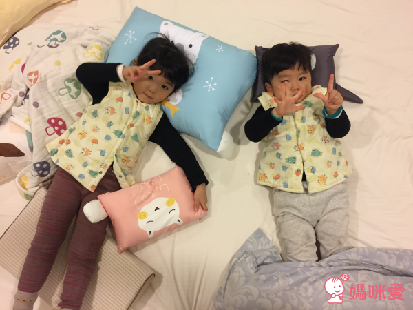 韓國 DreamB 頭型枕 / 枕頭 / 懶人沙發