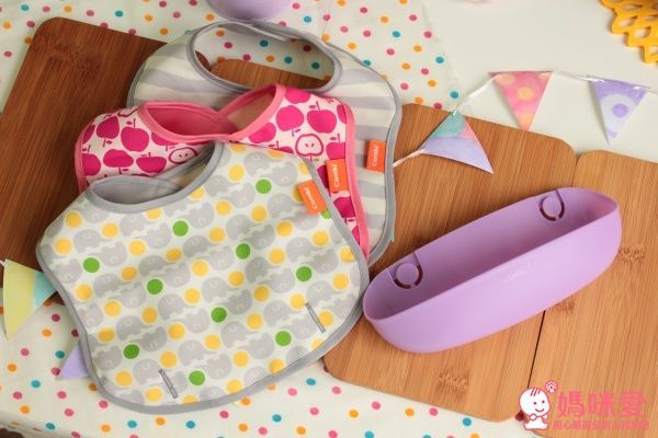日本 Combi 新防污圍兜 / Baby Label / 副食品分階段餐具