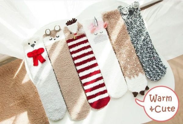 【日安朵朵】奇幻動物園中筒珊瑚絨室內嬰童襪(防滑底)