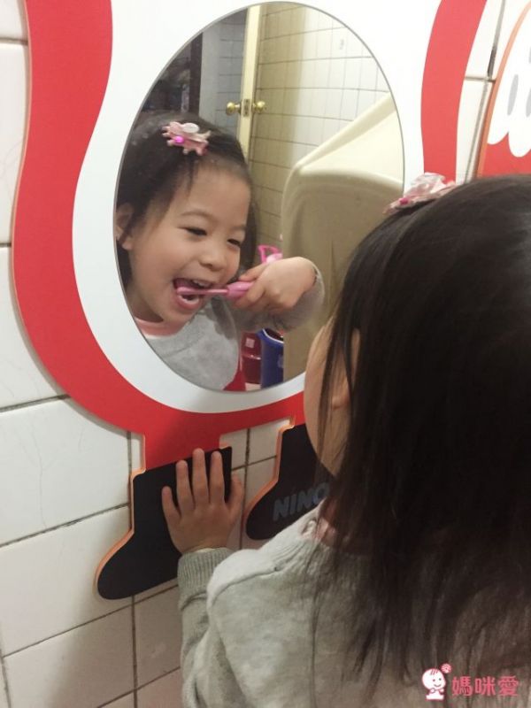 超CUTE✦韓國 NINO 兒童彩繪壁貼鏡