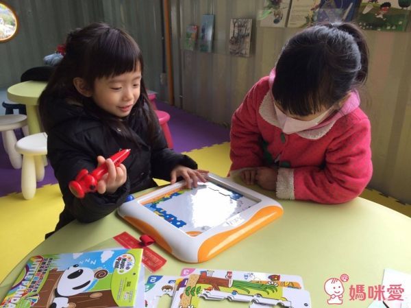 史上最好玩!第二代★美國 K's Kids 磁性畫板★