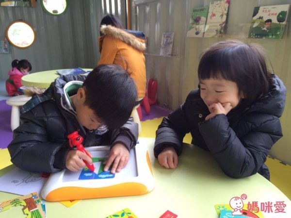 史上最好玩!第二代★美國 K's Kids 磁性畫板★