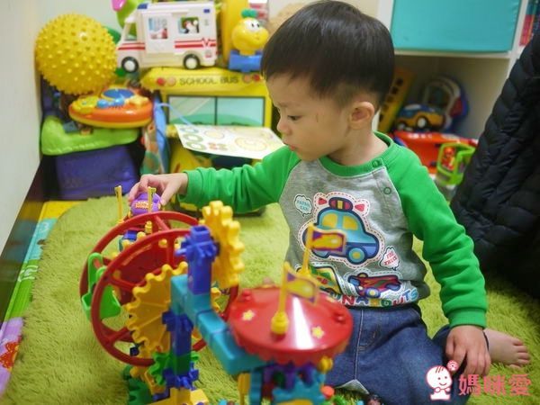 美國 Learning Resources 轉轉齒輪建構玩具