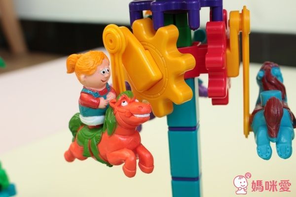 美國 Learning Resources 轉轉齒輪建構玩具