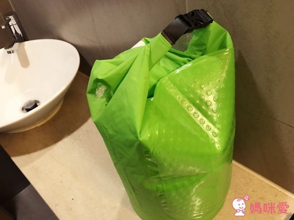 澳洲 Scrubba 洗酷包" width=