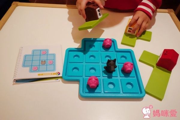 上誼★小紅帽 / 三隻小豬 / 蜜蜂跌跌樂 超人氣桌遊★