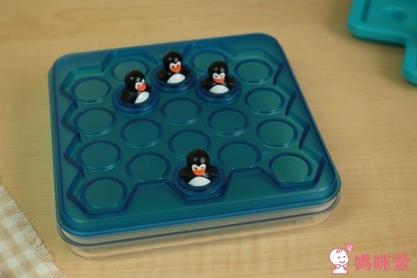 上誼★小紅帽 / 三隻小豬 / 蜜蜂跌跌樂 超人氣桌遊★