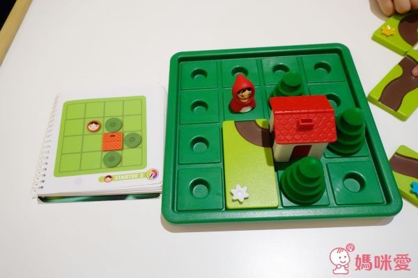 上誼★小紅帽 / 三隻小豬 / 蜜蜂跌跌樂 超人氣桌遊★