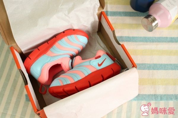 NIKE DYNAMO FREE 輕量小童運動鞋 毛毛蟲鞋
