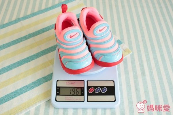 NIKE DYNAMO FREE 輕量小童運動鞋 毛毛蟲鞋