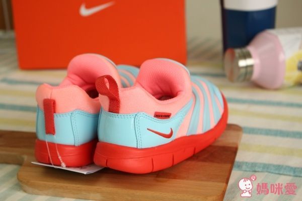 NIKE DYNAMO FREE 輕量小童運動鞋 毛毛蟲鞋