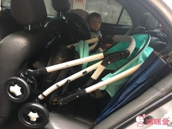  Combi Urban Walker Lite MC A型-可平躺型嬰兒手推車 