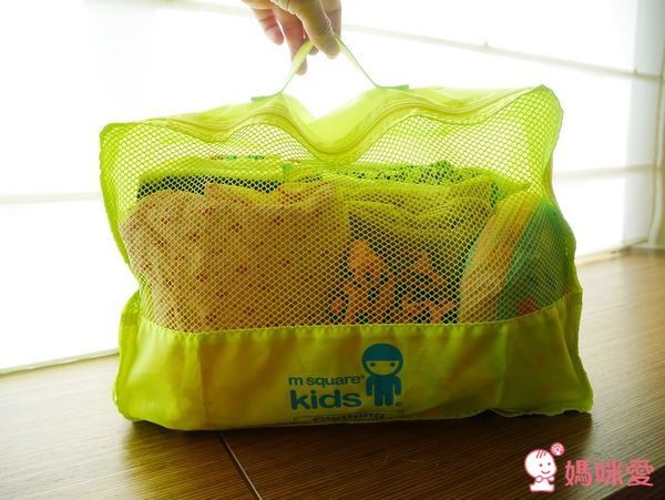 m square 兒童衣物袋
