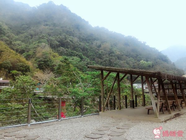 苗栗【泰安觀止溫泉會館】頂級泡湯親子之旅