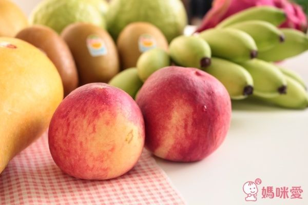 鄭哥新鮮水果箱 /  日本山梨縣水蜜桃禮盒