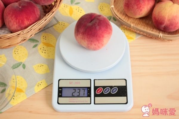 鄭哥新鮮水果箱 /  日本山梨縣水蜜桃禮盒