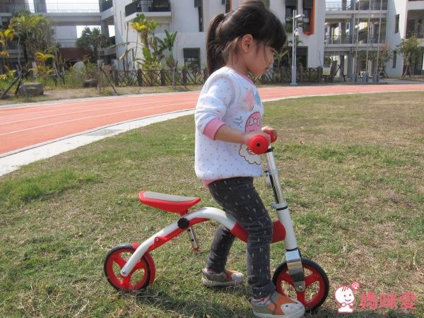 TransBike 二合一滑步車滑板車