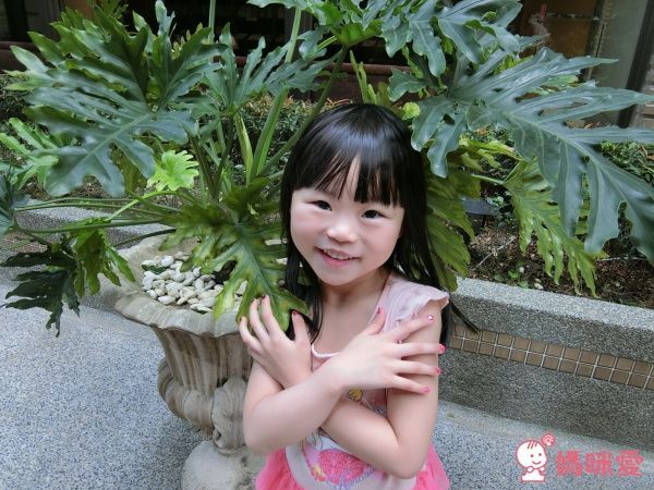 台灣製 一撕即卸指尖玩彩