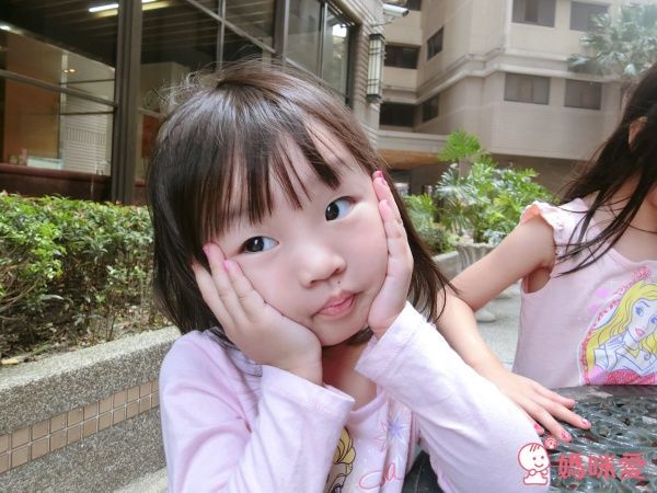 台灣製 一撕即卸指尖玩彩