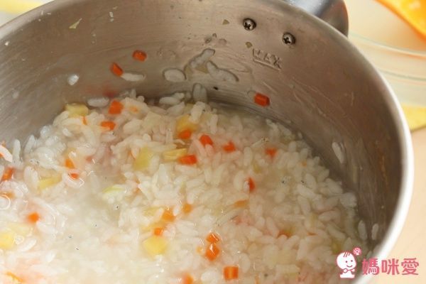 YAMASAKI 山崎家電 多功能美食鍋