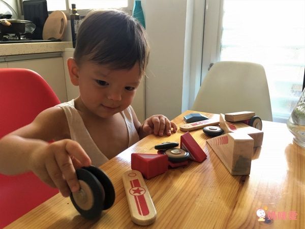 Tegu 磁性積木 - 25件特技小組-飛躍號