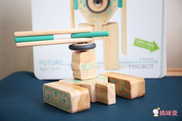 Tegu 磁性積木 - 9件未來世界-梅格勃機器人