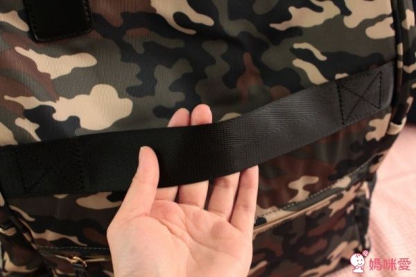 Colorland 大開口大容量後背包