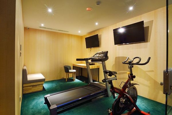 花蓮山知道  健身房